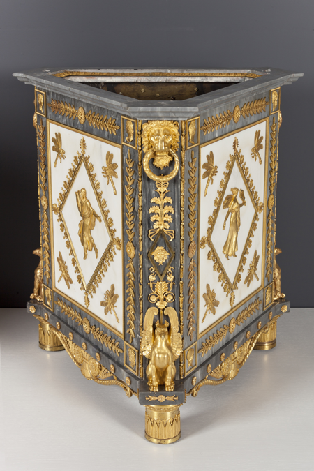 Imagen sobre: Jardinera