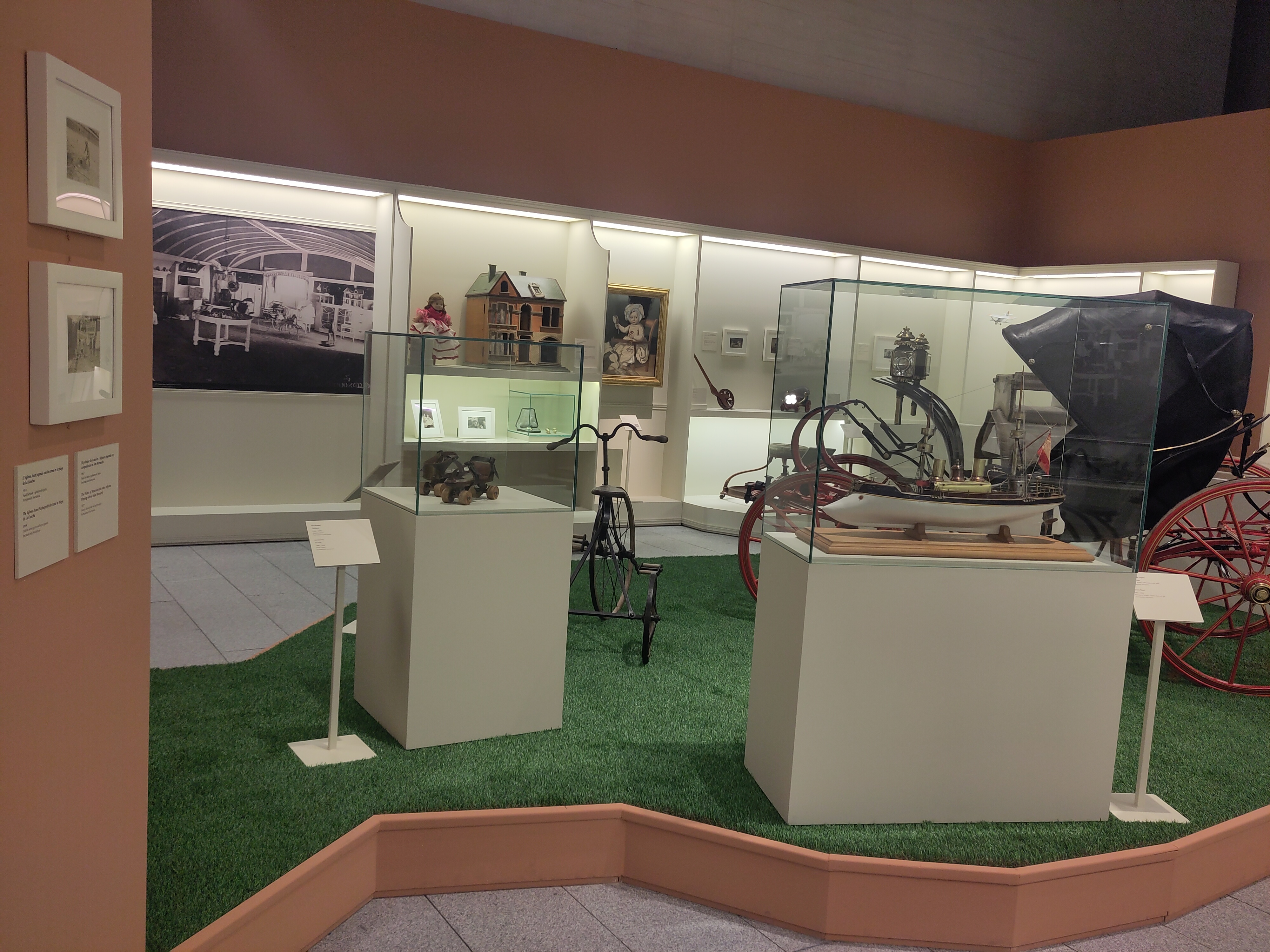 IMAGEN Juguetes Reales. La colección de juegos y diversiones del Patrimonio Nacional