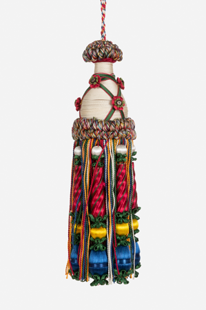 Tassle for a bed hanging, Linhing, 1850, inv. 10176071, Patrimonio Nacional. Photo: Francisco Jaén