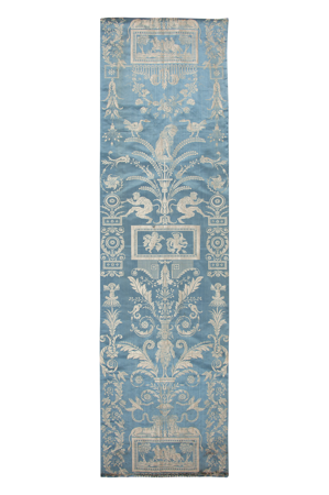 Part of a piece of furnishing fabric, Royal Manufactory of Silk, Silver and Gold Textiles of Talavera de la Reina, last third of the eighteenth century, inv. 10080536, Patrimonio Nacional. Photo: Fátima Ríos