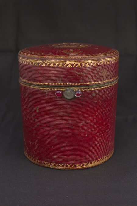 Imagen sobre: Estuche para vaso