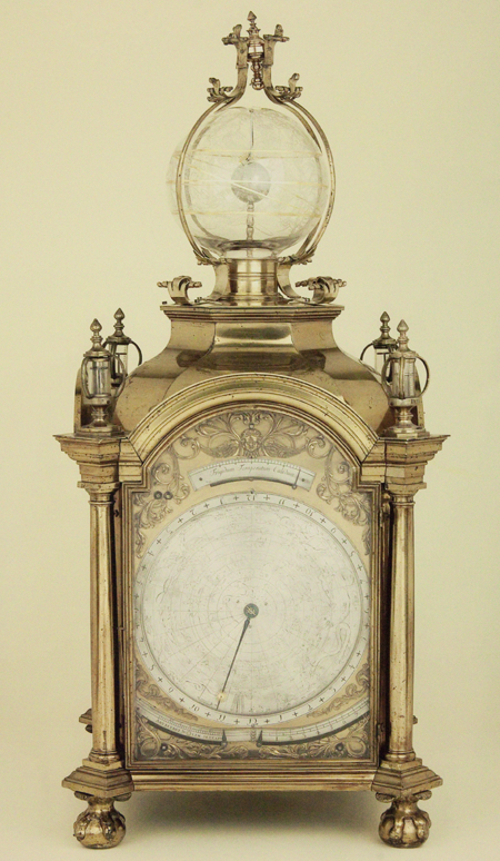 Imagen sobre: Las cuatro fachadas