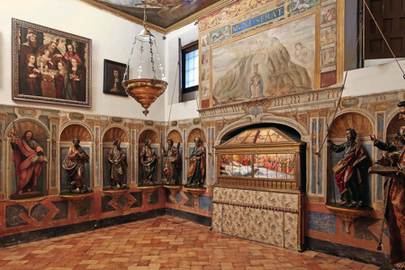 Capilla de la Dormición, antes de la restauración, Monastario de las Descalzas Reales, Patrimonio Nacional. Foto: Joaquín Cortés