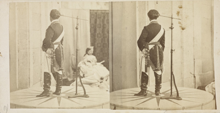 El rey consorte Francisco de Asís posando para una fotoescultura, ¿Jean Laurent?, 1864-1865, fotografía a la albúmina. © Courtesy of George Eastman House