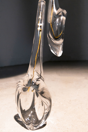 Recuerdo doble, temblor y vuelco II, Cristina Mejías, 2022, técnica mixta, ensamblaje, Colección particular
