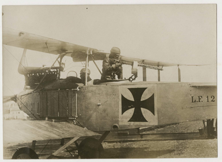 Aviador alemán en combate, BUFA, 1917-1978, Archivo General de Palacio, Nº inv. 10105249, Patrimonio Nacional
