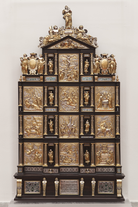 Imagen sobre: Retablo del emperador Carlos V