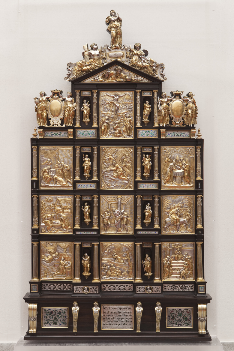 Retablo del emperador Carlos V