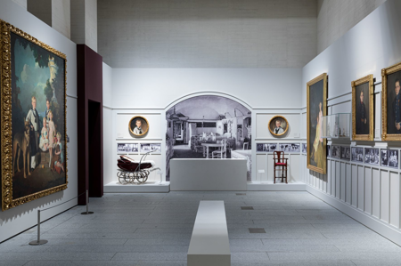 Detalle de la sección "Madre comprometida". Foto: Héctor Pérez, Patrimonio Nacional