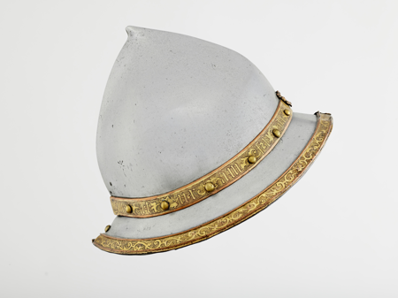 Imagen sobre: Capacete de Fernando el Católico