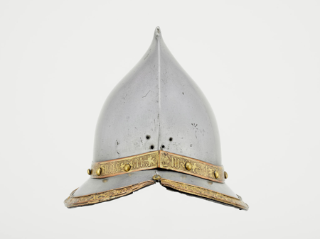 Capacete de Fernando el Católico